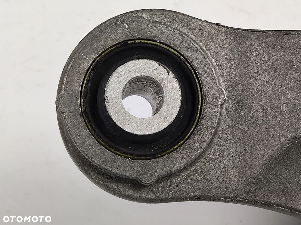 VOLVO XC40 2.0T T4 17-21r Łapa Podpora Mocowanie Półosi - 8