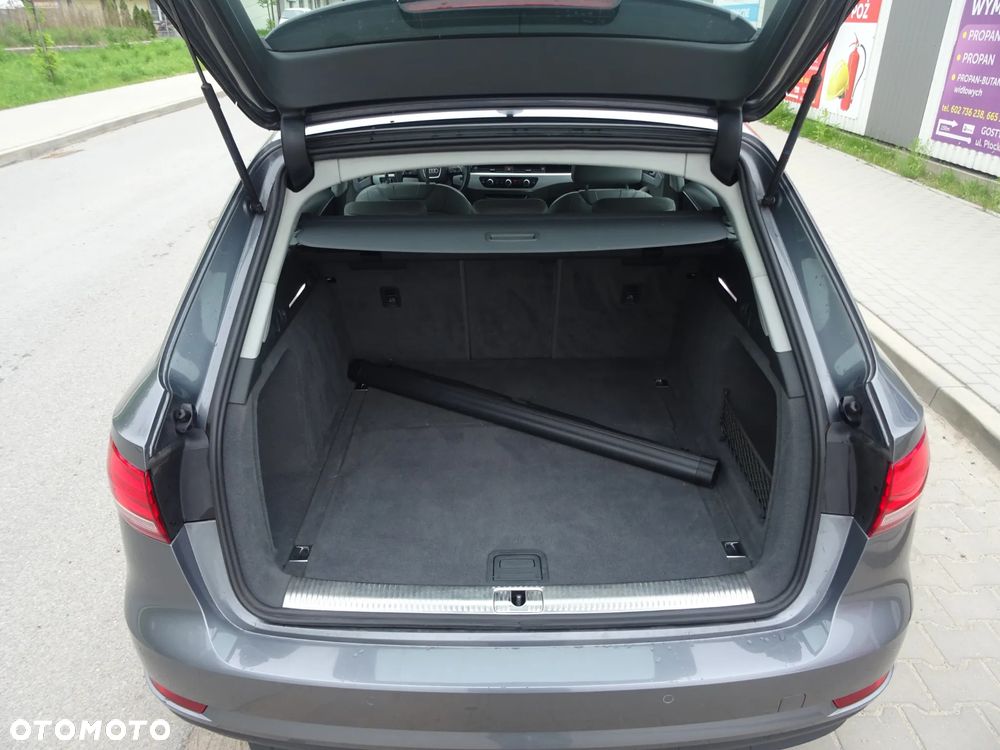 Audi A4 Avant 2.0 TDI - 9