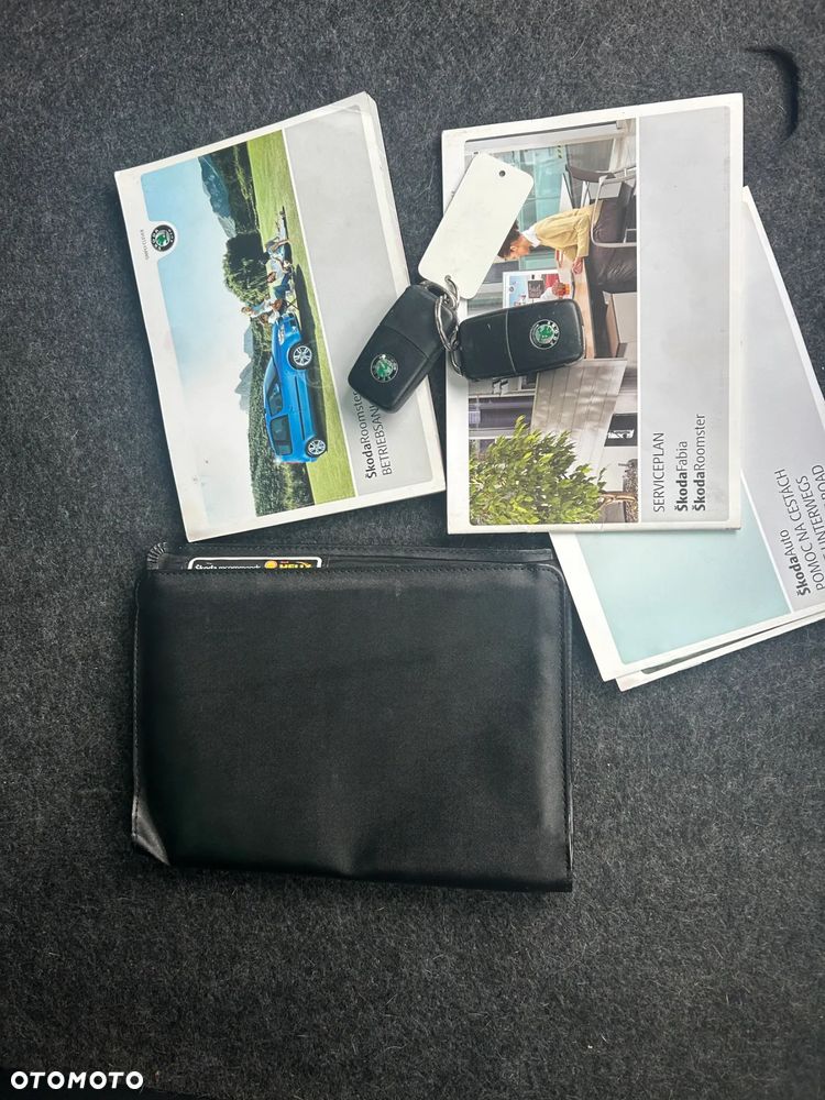 Skoda Roomster 1.2 Ambition - 34