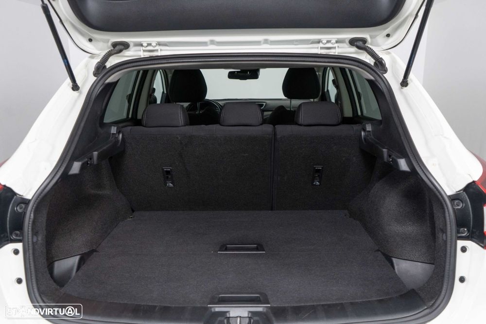 Nissan Qashqai 1.5 dCi 360 - 15