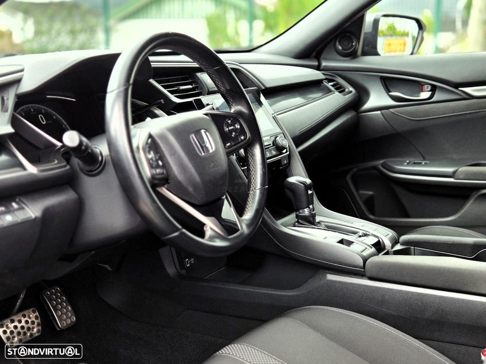 Honda Civic 1.0 i-VTEC Elegance Navi CVT - 7