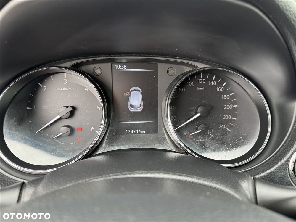 Nissan Qashqai 1.6 dCi 4x4 Tekna S&S - 26