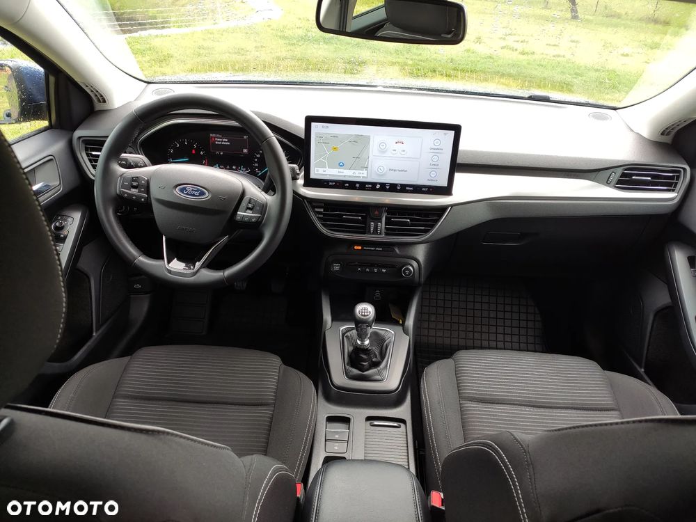 Ford Focus 1.0 EcoBoost mHEV Titanium - 23