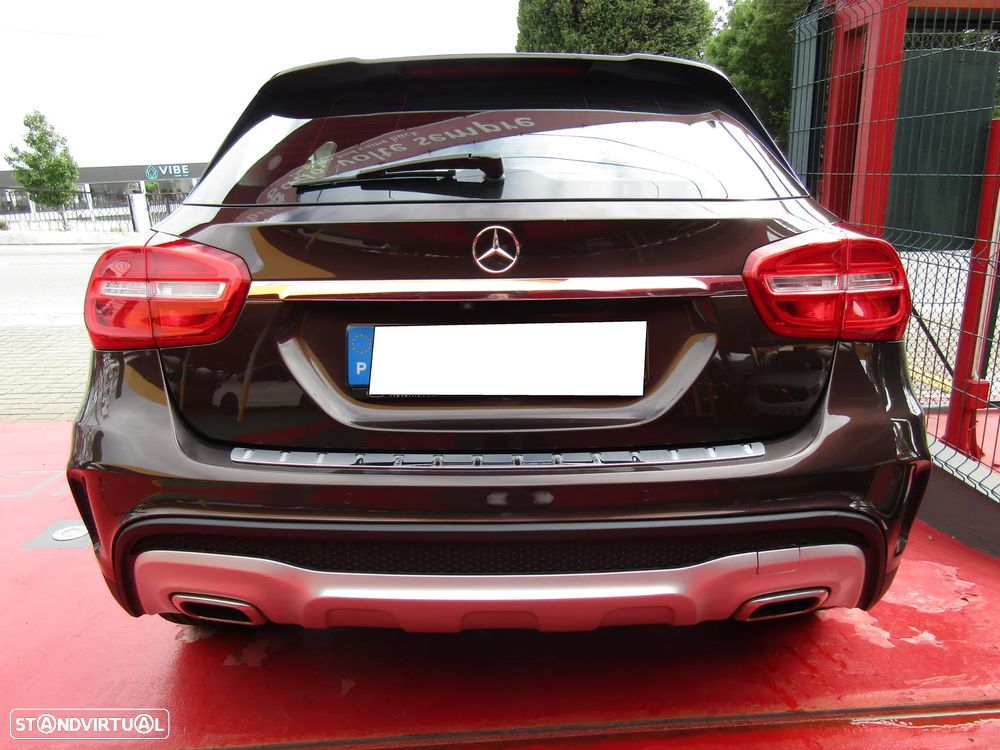 Mercedes-Benz GLA 180 (CDI) d 7G-DCT AMG Line - 32