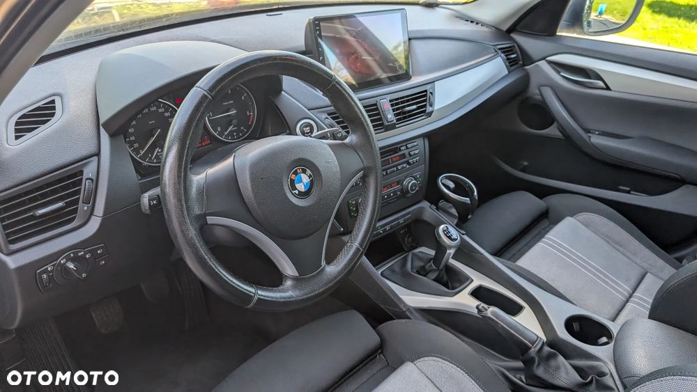 BMW X1 sDrive18d xLine - 18