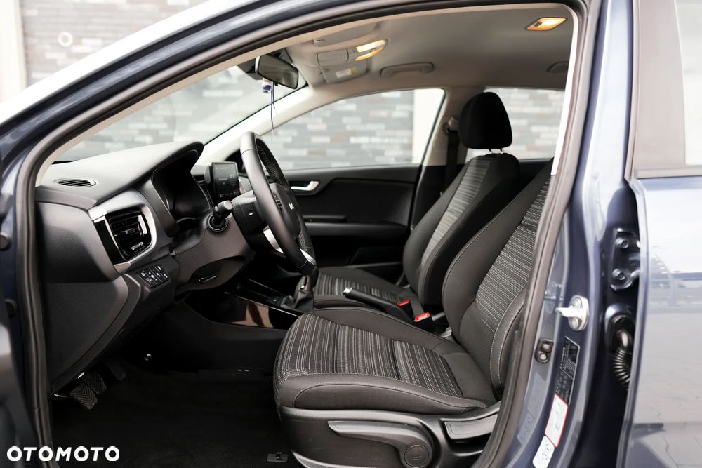 Kia Stonic 1.0 T-GDI M - 28