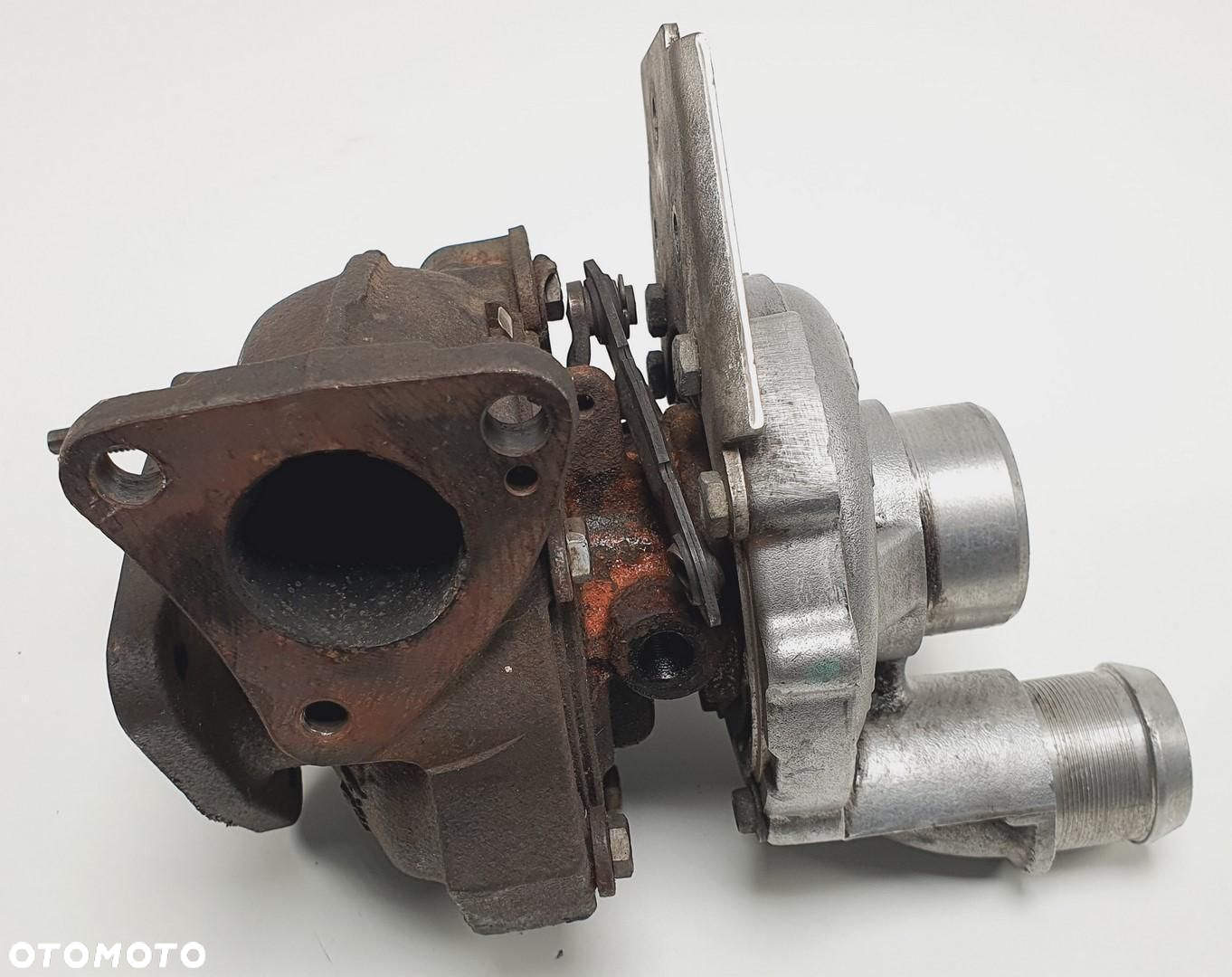 TURBOSPRĘŻARKA TURBINA JAGUAR S-TYPE 2.7 D - 4