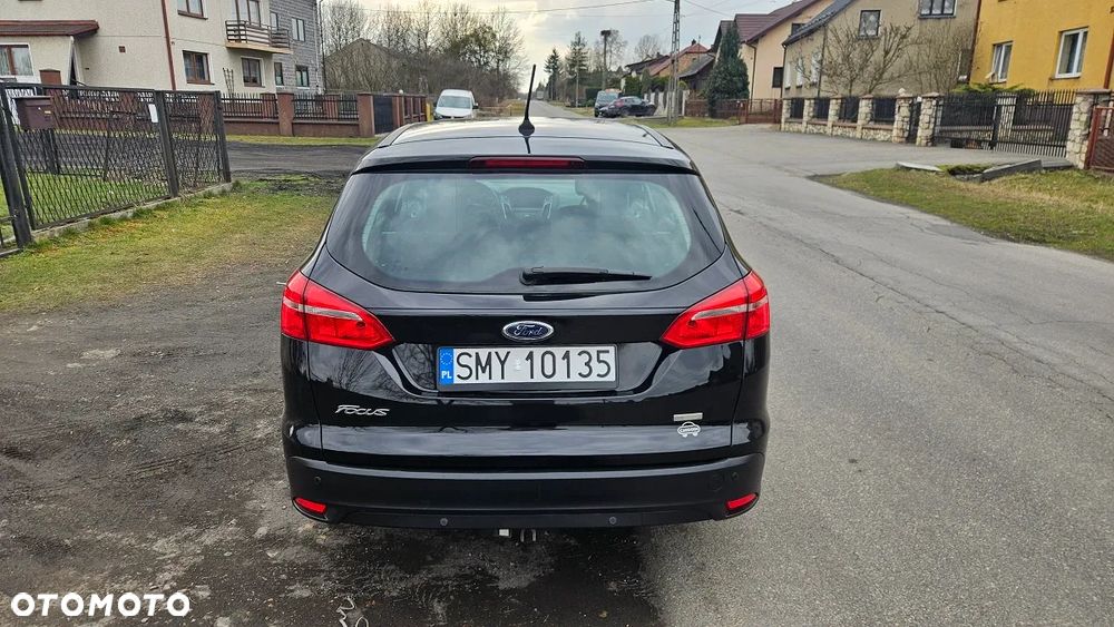 Ford Focus 1.0 EcoBoost Titanium - 5