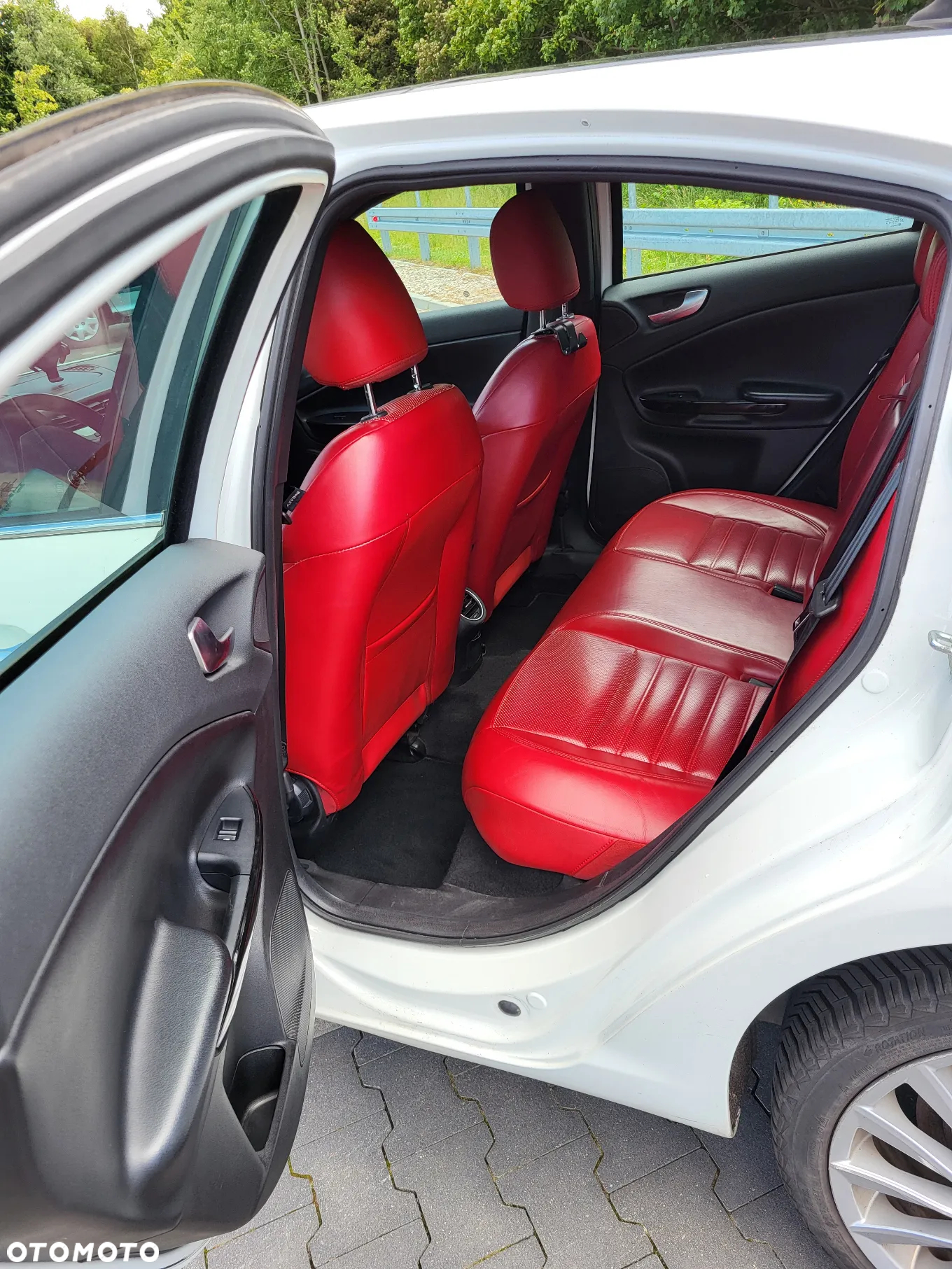 Alfa Romeo Giulietta 1.6 JTDM Distinctive - 10