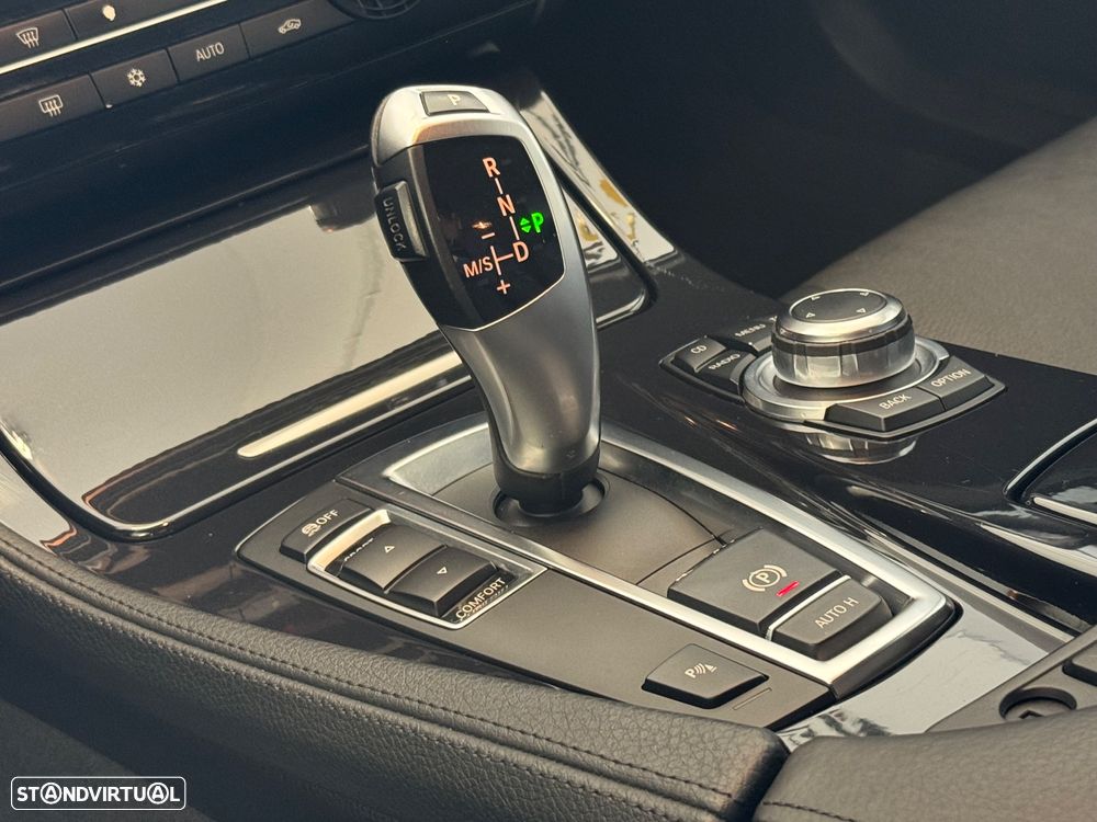 BMW 525 d Exclusive Auto - 20