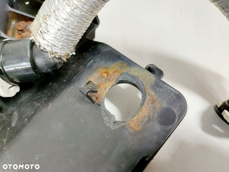 opel ampera filtr węglowy 20910150 832347293 - 11
