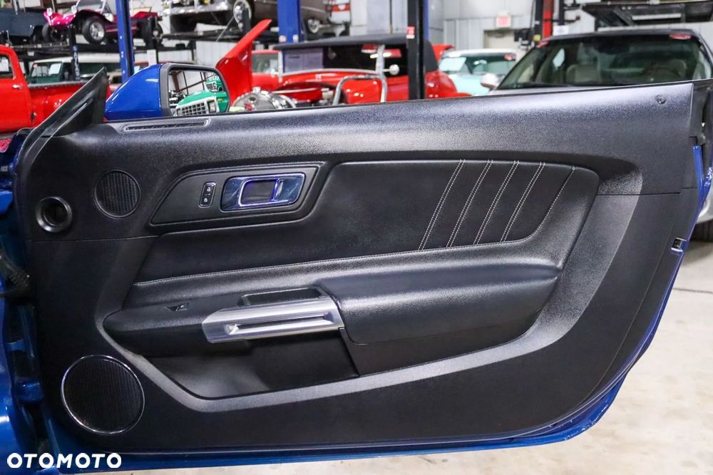 Ford Mustang 2.3 Eco Boost - 23