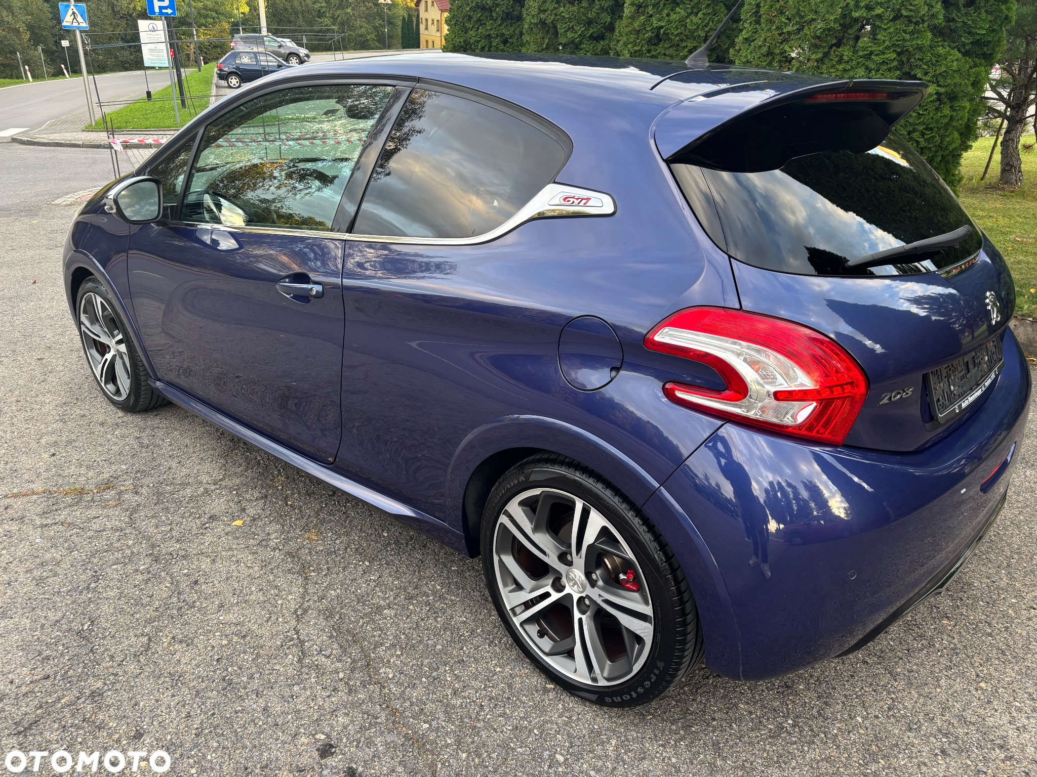 Peugeot 208 1.6 THP GTi - 15