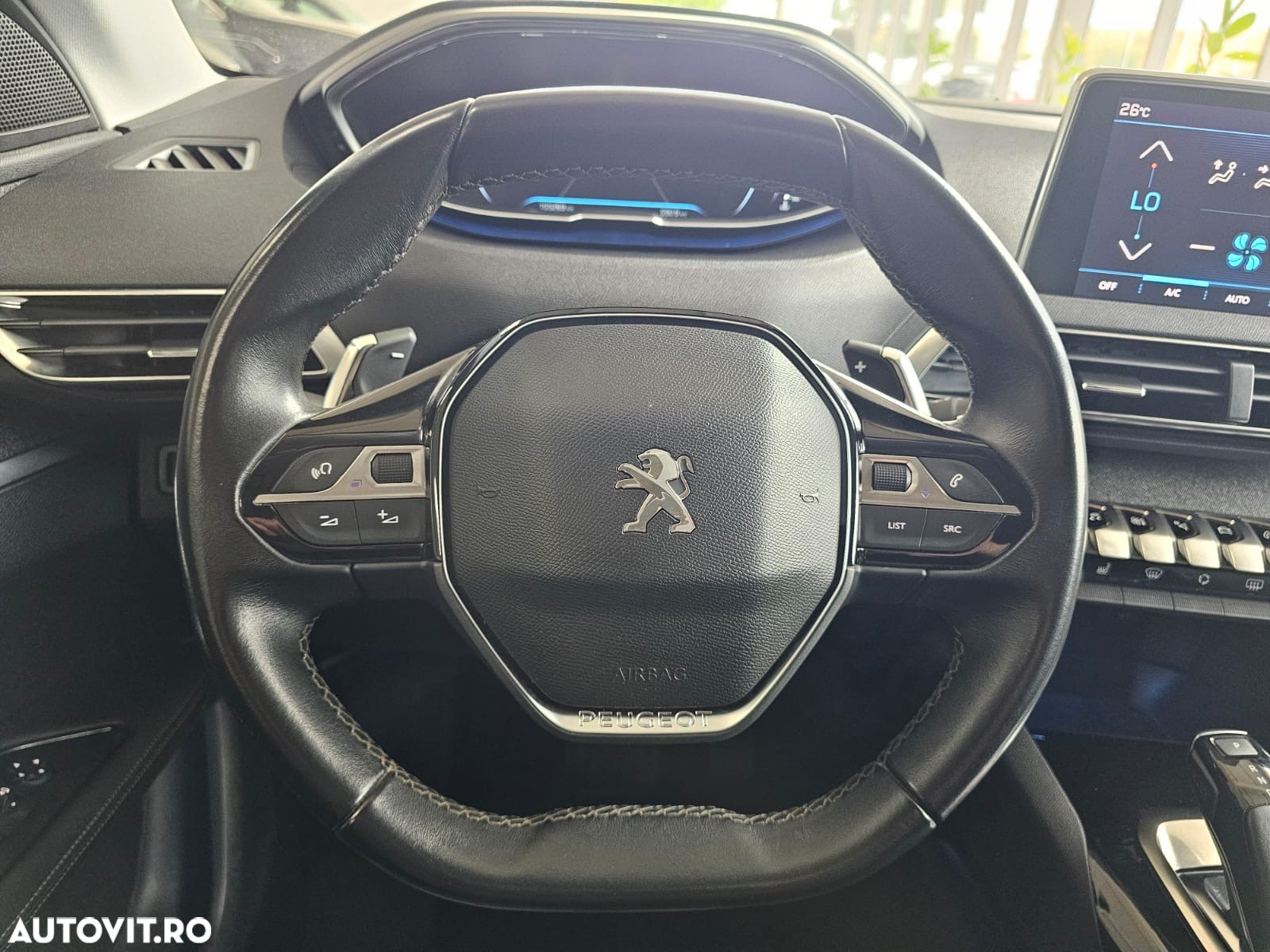 Peugeot 3008 BlueHDi 130 Stop & Start EAT8 Allure - 17