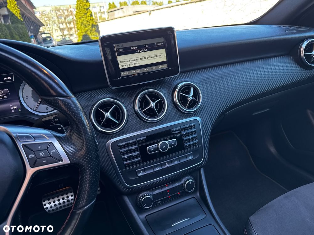 Mercedes-Benz Klasa A 180 d 7G-DCT AMG Line - 13