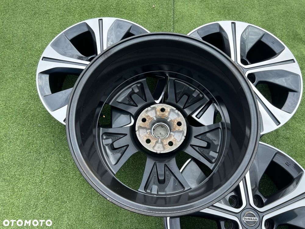 KOMPLET FELG FELGI ALU NISSAN LEAF QASHQAI TOWNSTAR 17 ET45 ORYGINALNE - 9