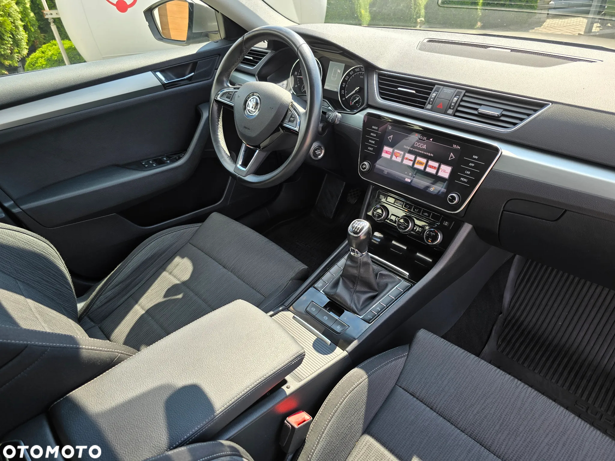 Skoda Superb 2.0 TDI Ambition - 8