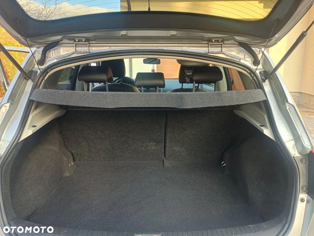 Nissan Qashqai - 25