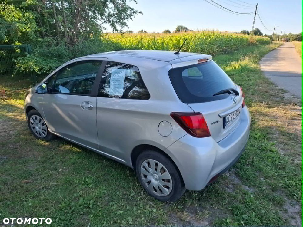 Toyota Yaris 1.33 Active EU6 - 1