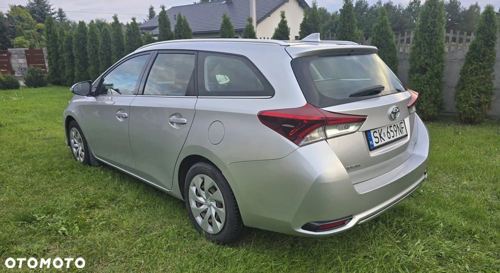 Toyota Auris 1.6 D-4D Comfort - 7