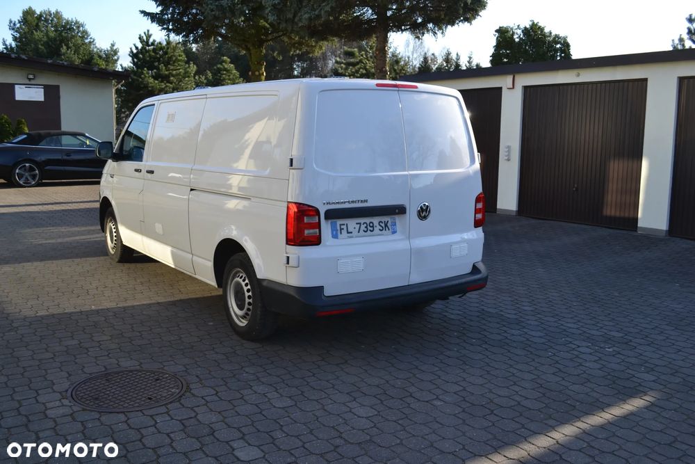Volkswagen Transporter - 5