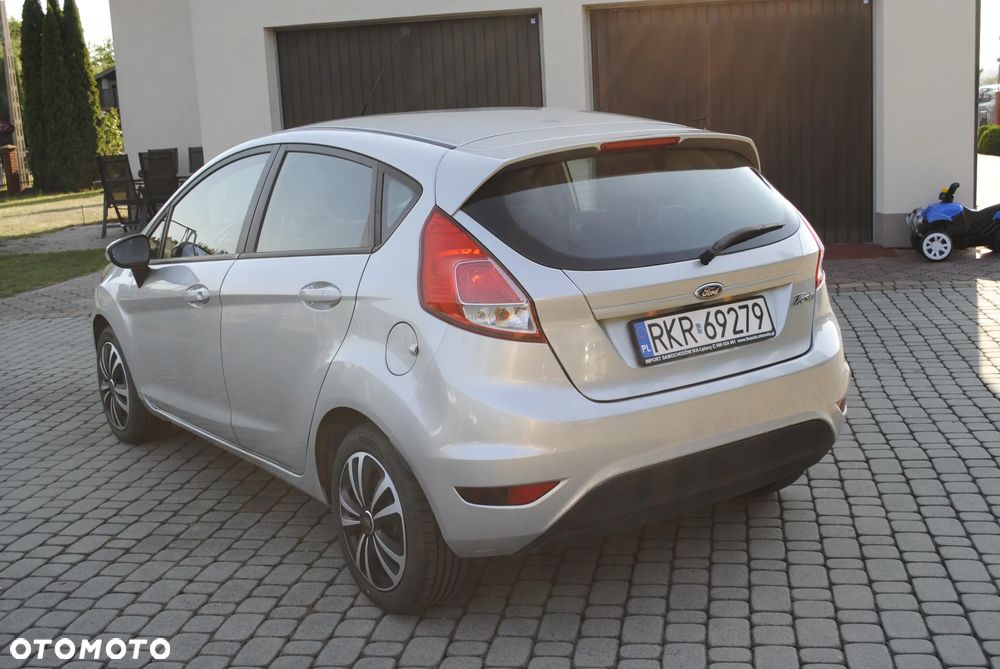 Ford Fiesta - 5