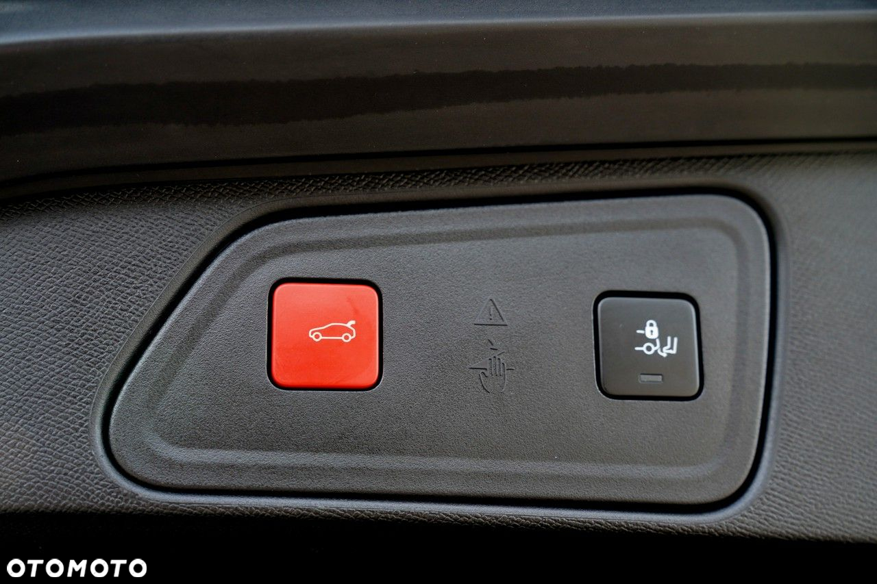 Peugeot 3008 - 18