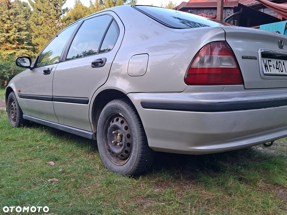 Honda Civic 1.4i S - 3