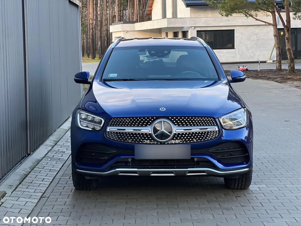 Mercedes-Benz GLC - 1