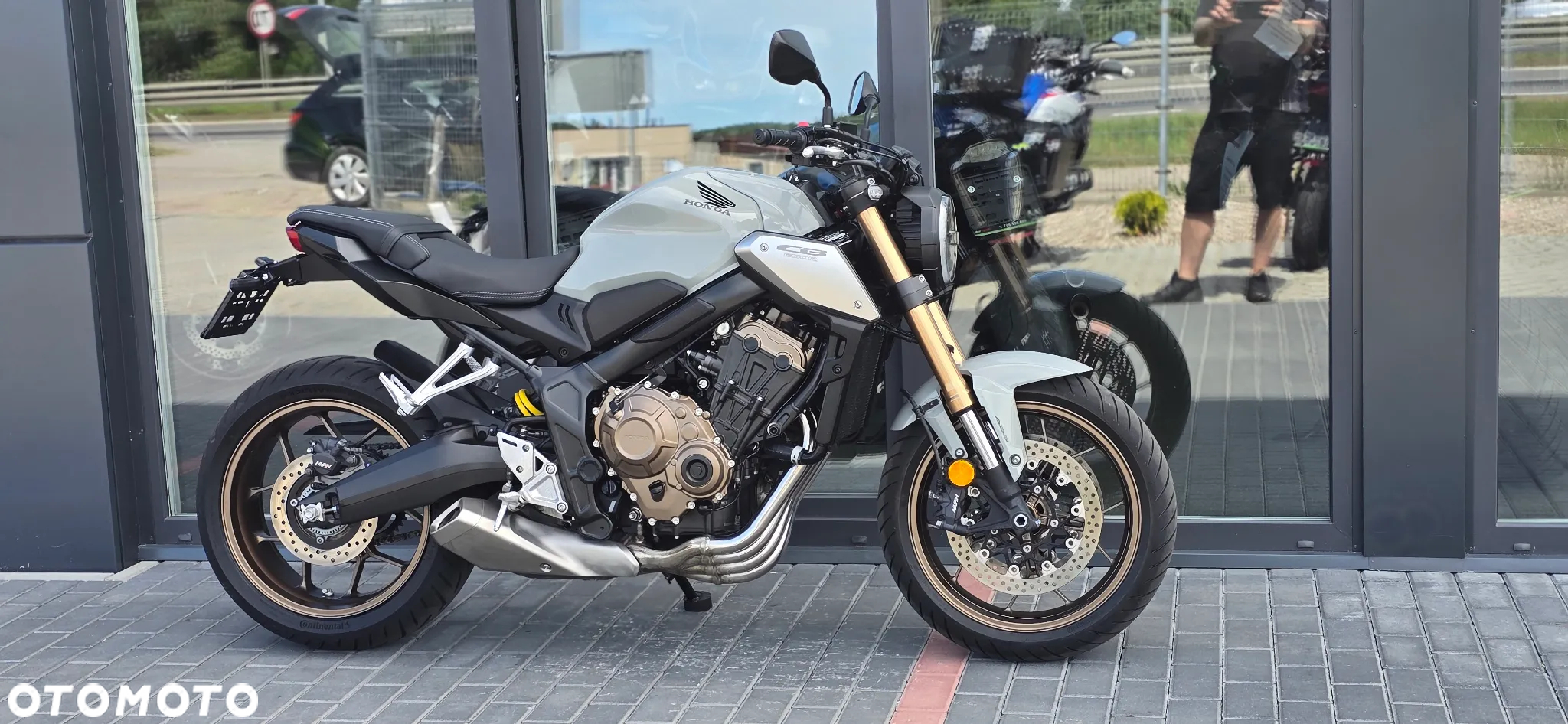 Honda CB - 3