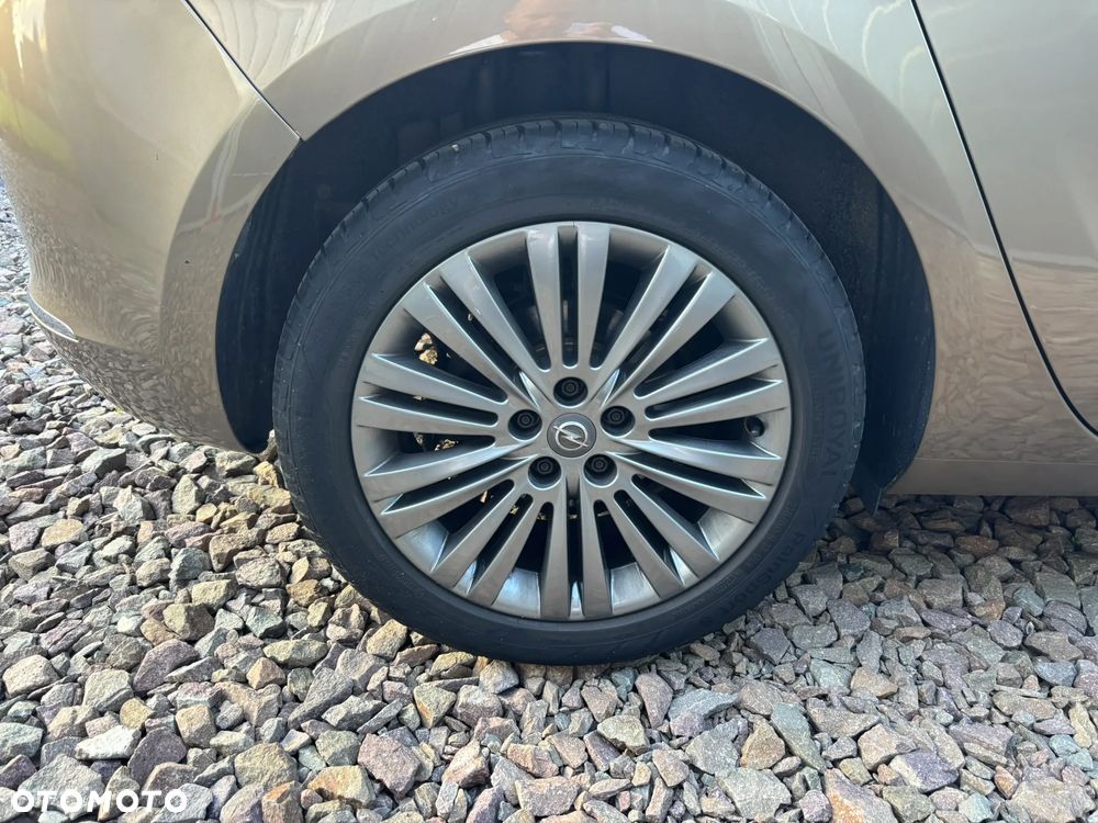 Opel Astra 1.4 T Active - 10