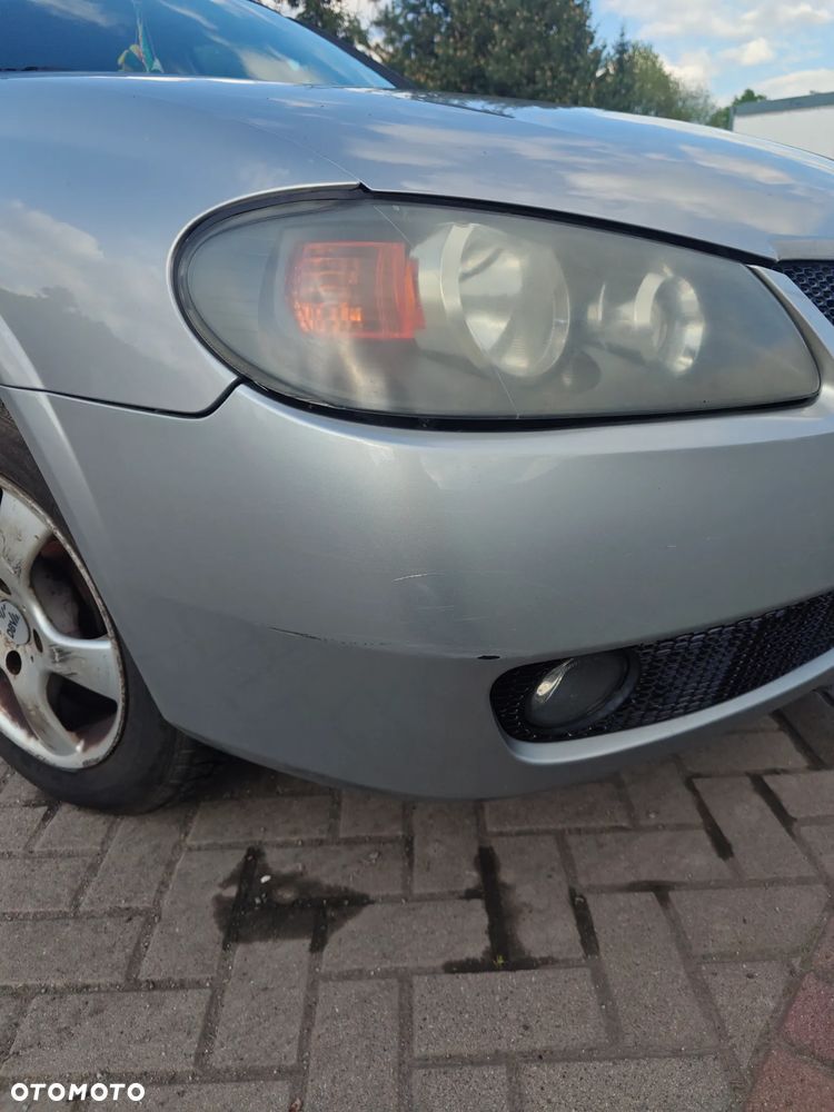 Nissan Almera 1.5 Visia + - 12