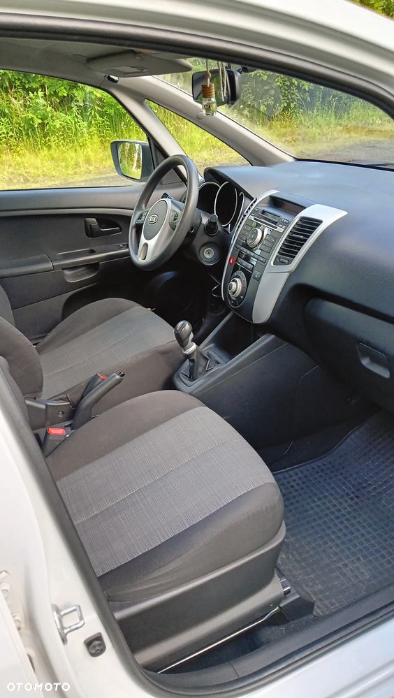 Kia Venga 1.4 CRDi M - 8