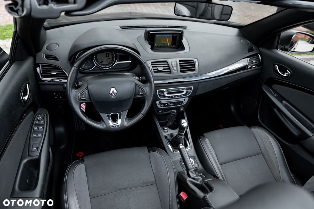 Renault Megane TCe 130 Dynamique - 27