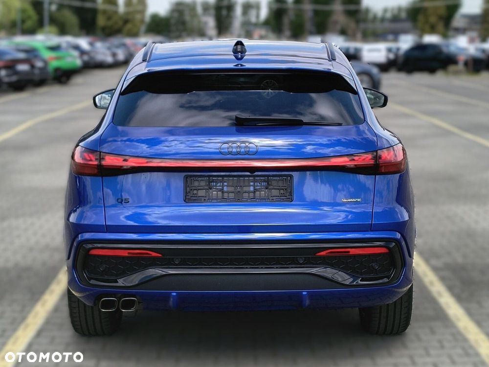 Audi Q5 Sportback - 4