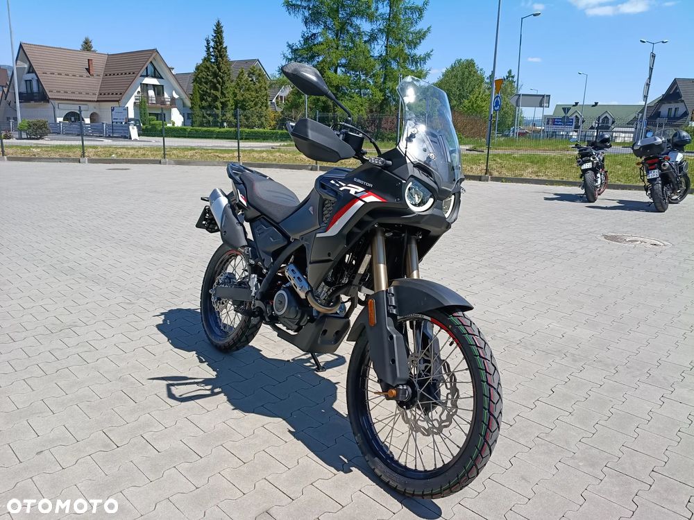 QJMOTOR SRT 125DX - 4