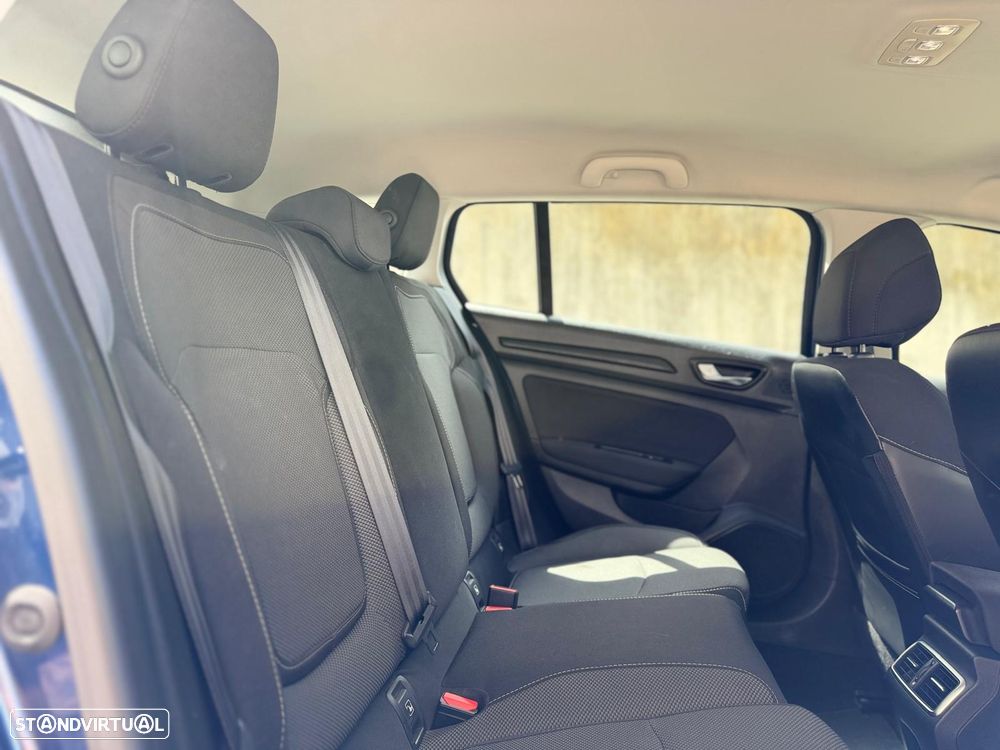 Renault Mégane Sport Tourer ENERGY dCi 110 EDC LIMITED - 27