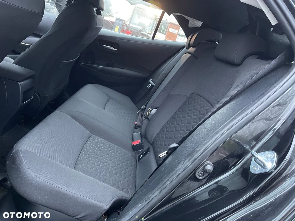 Toyota Corolla 1.8 Hybrid Executive - 17