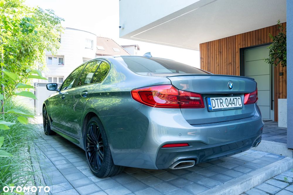 BMW Seria 5 520d xDrive - 6