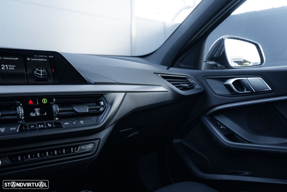 BMW 116 d Pack Desportivo M - 37