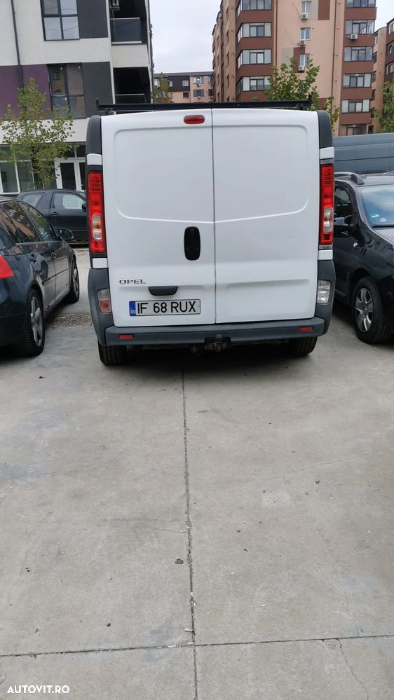 Opel Vivaro - 5
