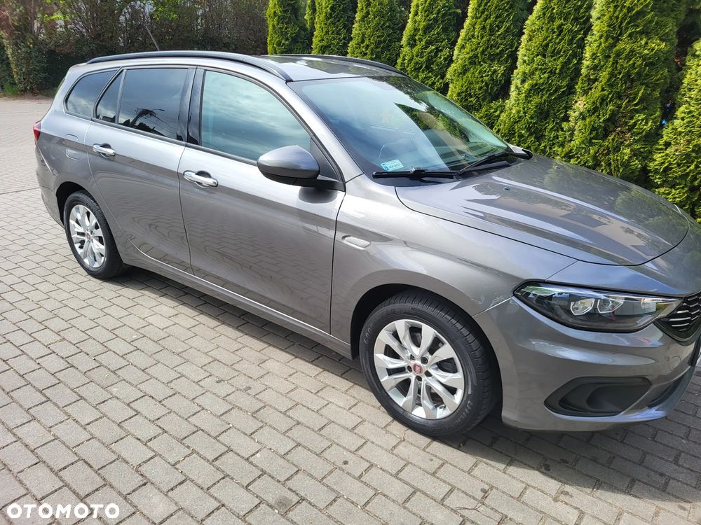 Fiat Tipo 1.4 T-Jet 16v Lounge - 3