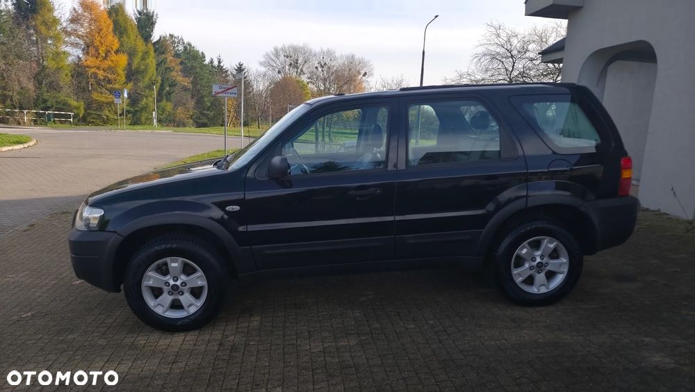 Ford Maverick Highclass - 12