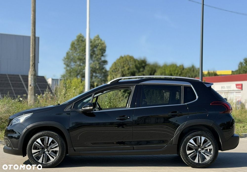 Peugeot 2008 1.2 Pure Tech GPF Active S&S EAT6 - 7