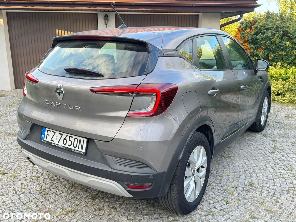 Renault Captur - 14