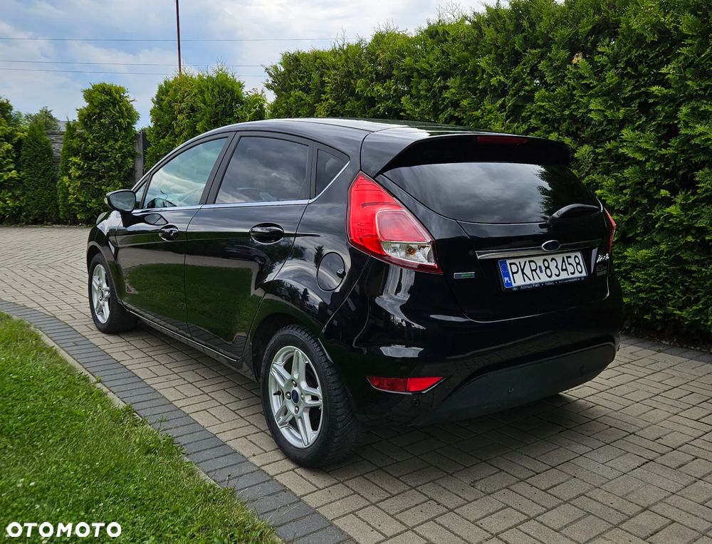 Ford Fiesta 1.0 EcoBoost Titanium - 8