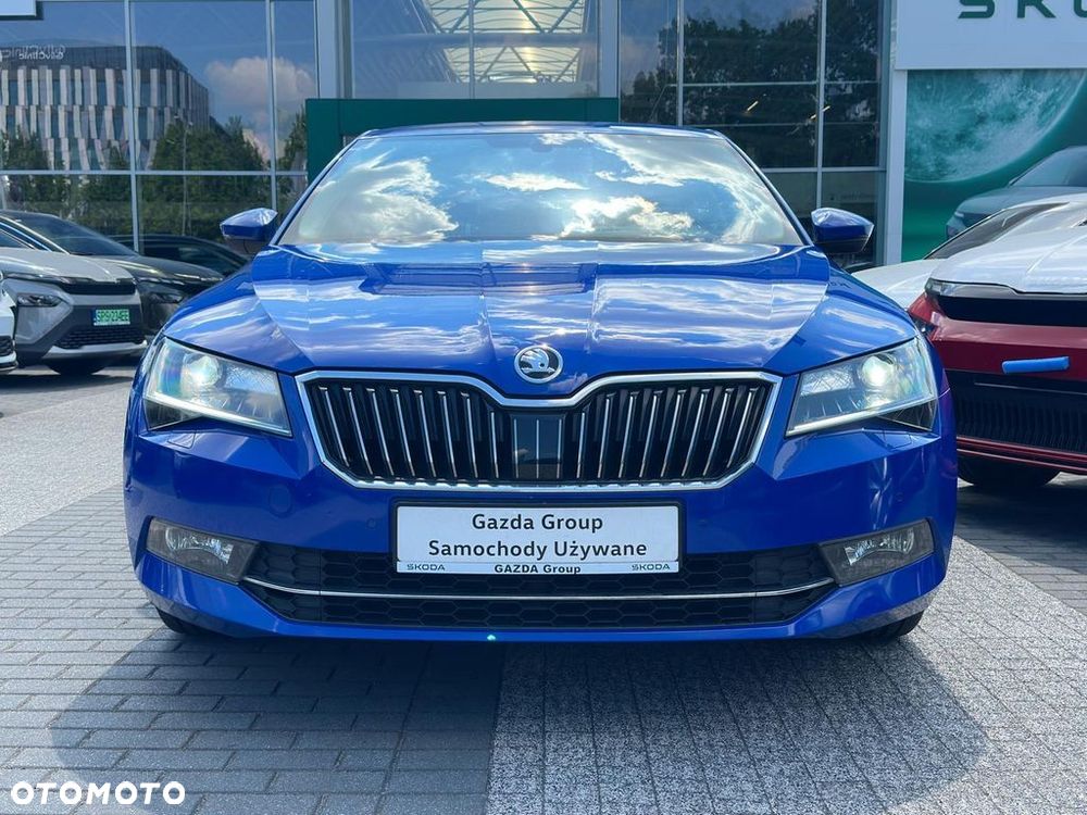 Skoda Superb 2.0 TDI SCR Ambition - 3
