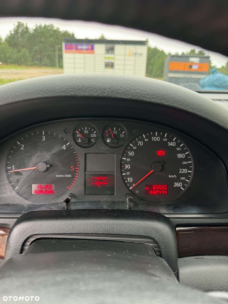 Audi A4 Avant - 14