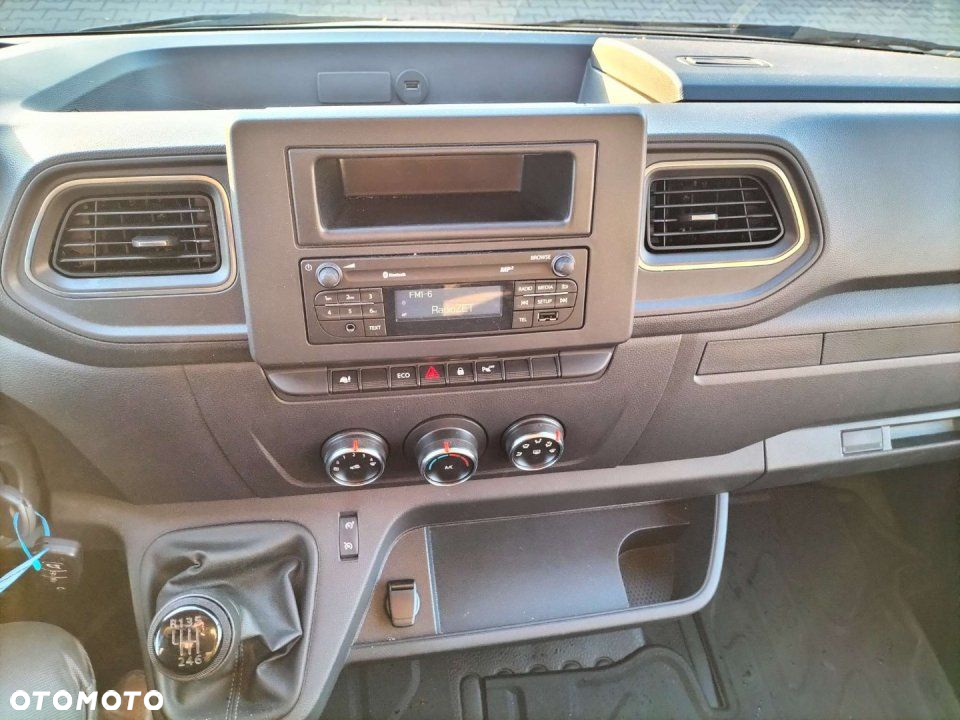 Renault Master - 11