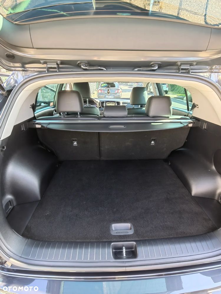 Kia Sportage - 10